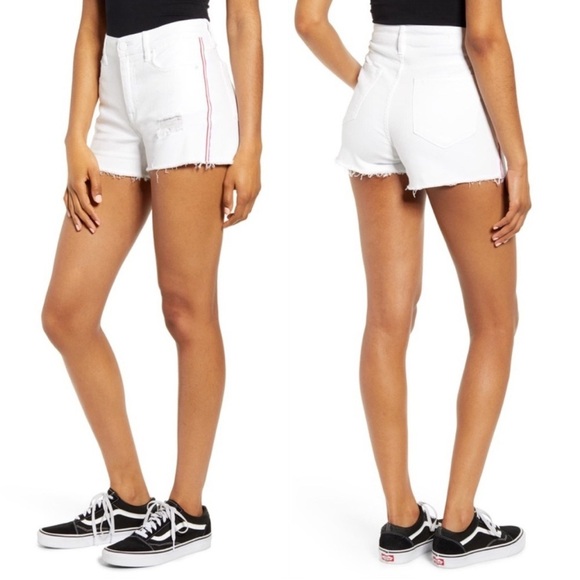 NEW VIGOSS‎ Marley Jean Short Mid Rise Stretch Frayed White Womens Sz 29 Raw Hem - Picture 1 of 11